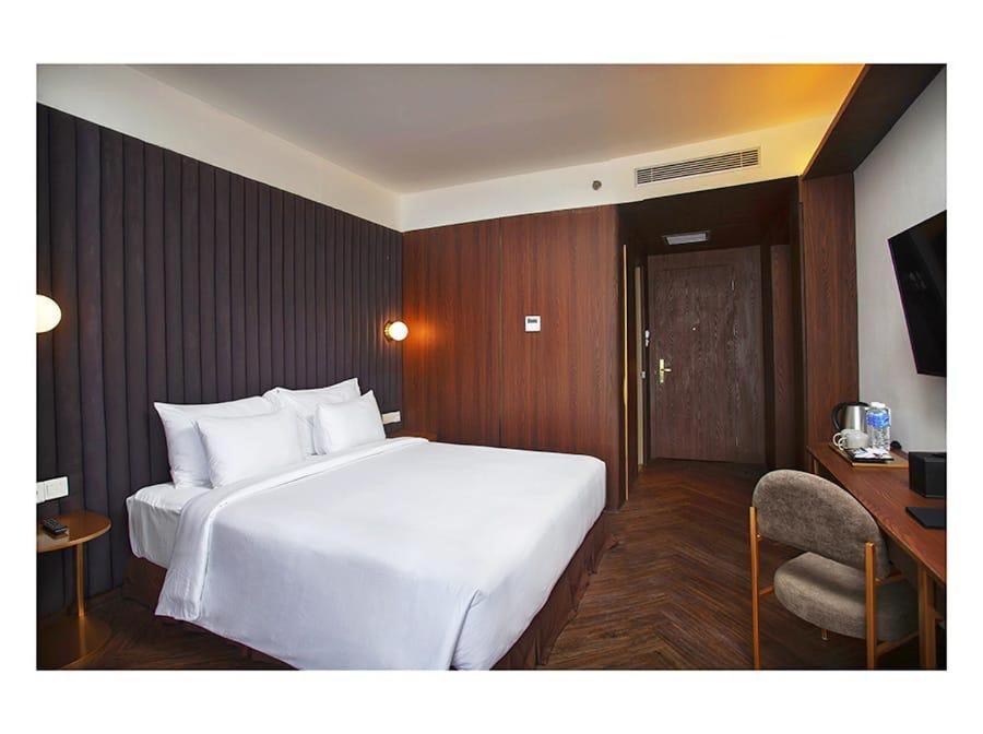 Bono Hotel Pekanbaru Exterior photo