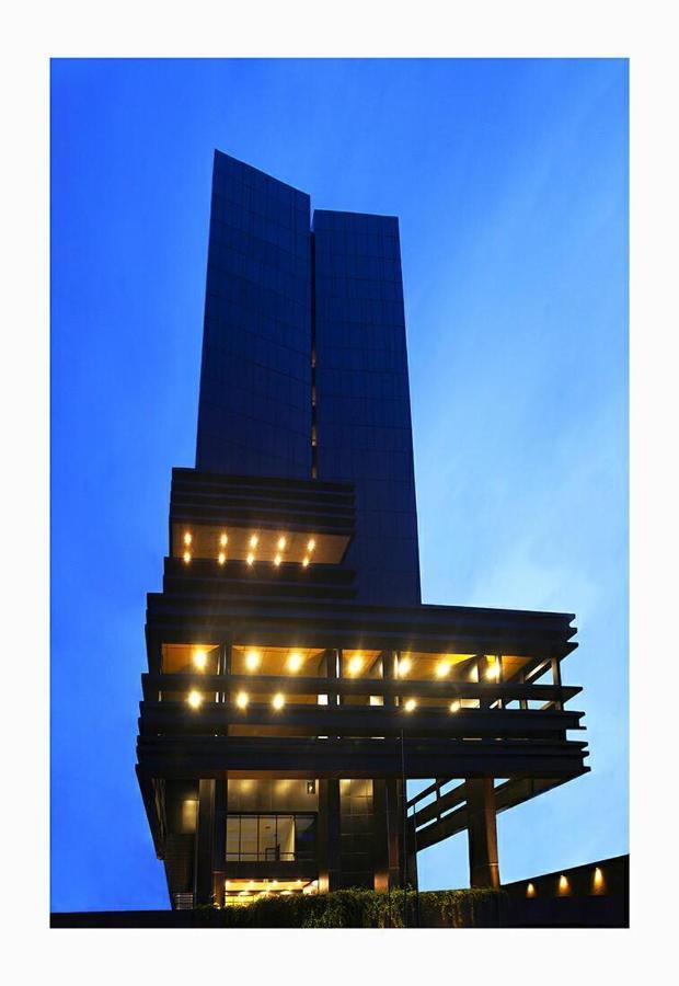 Bono Hotel Pekanbaru Exterior photo